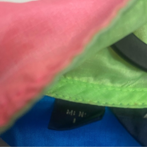 Columbia vintage lightweight radial sleeve jacket. Blue pink green size M - Picture 10 of 15